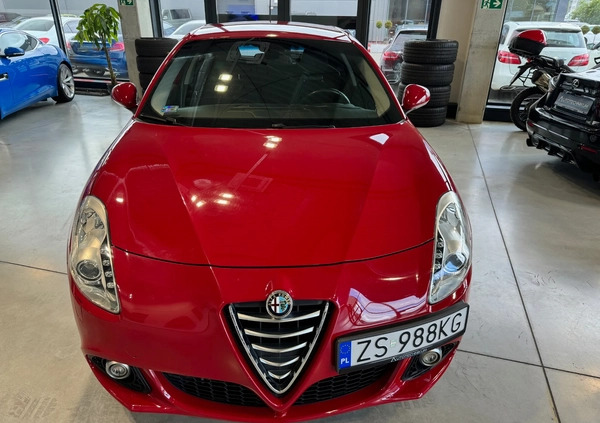 Alfa Romeo Giulietta cena 45900 przebieg: 114333, rok produkcji 2015 z Świebodzice małe 326